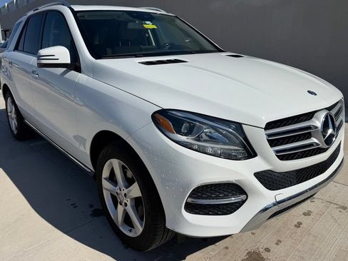 Used 2017 Mercedes-Benz GLE 350 image 2