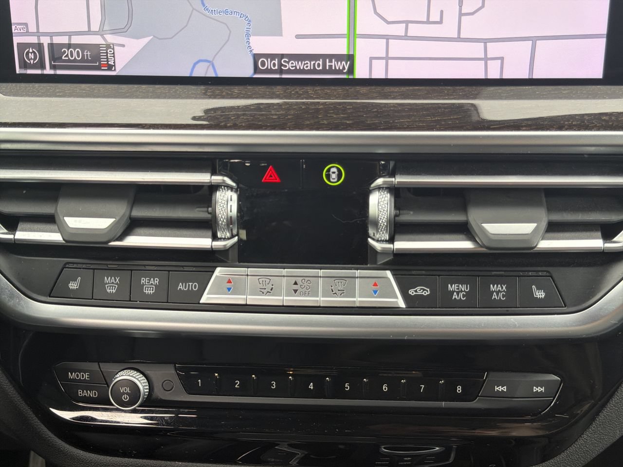 Used 2024 BMW X3 xDrive30i AWD/4WD image 19