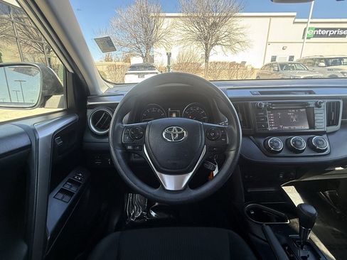 Used 2018 Toyota RAV4 LE w/ All Weather Liner Package image 22