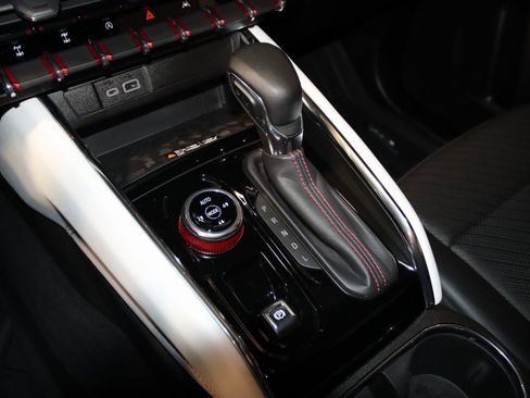 Used 2023 GMC Canyon AT4X image 51