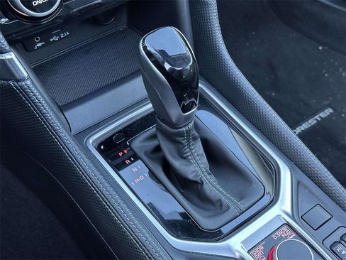 Used 2024 Subaru Forester Limited image 25