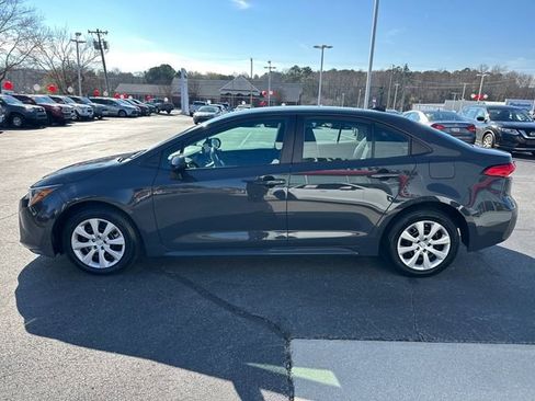 Certified 2024 Toyota Corolla LE image 6