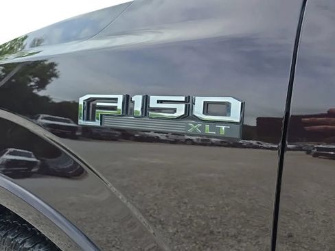 Used 2020 Ford F150 XLT w/ Equipment Group 302A Luxury AWD/4WD image 9