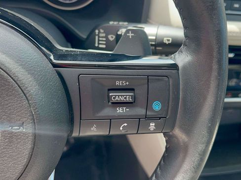 Used 2021 Nissan Rogue SL AWD/4WD image 19