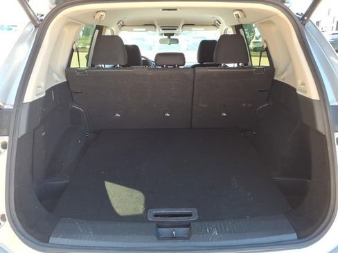 Used 2024 Nissan Rogue SV FWD image 26