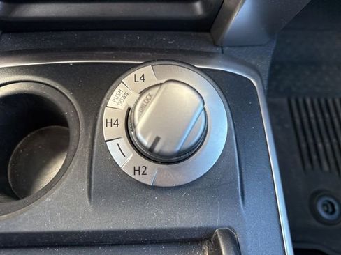 Used 2017 Toyota 4Runner SR5 Premium AWD/4WD image 14