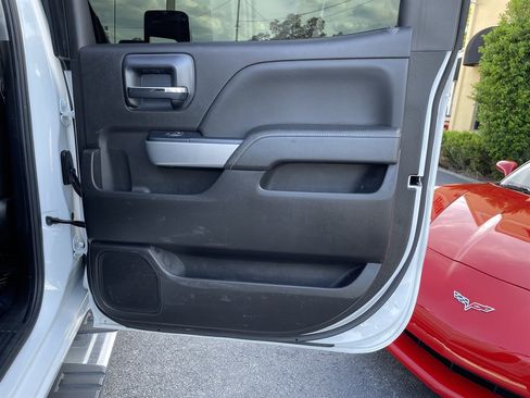 Used 2018 Chevrolet Silverado 3500 LTZ w/ Duramax Plus Package AWD/4WD image 43