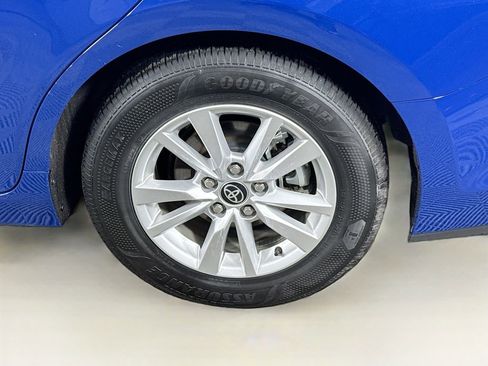 Certified 2025 Toyota Camry LE image 11