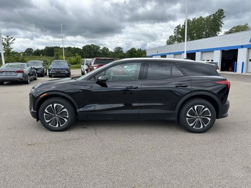 Used 2024 Chevrolet Blazer EV LT AWD/4WD image 4