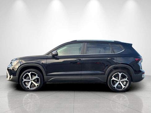 New 2026 Volkswagen Taos SEL AWD/4WD image 2
