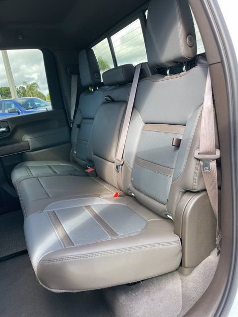 Used 2020 GMC Sierra 2500 Denali w/ Denali Ultimate Package AWD/4WD image 7