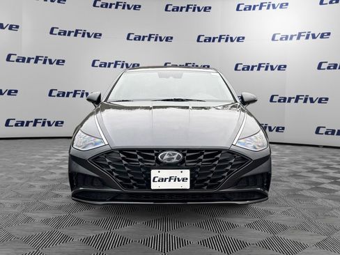 Used 2023 Hyundai Sonata SEL w/ Preferred Accessory Package FWD image 9