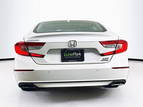 Used 2019 Honda Accord Touring image 7