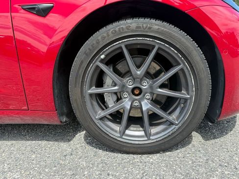 Used 2022 Tesla Model 3 Long Range AWD/4WD image 4