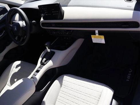 New 2026 Honda HR-V LX image 26