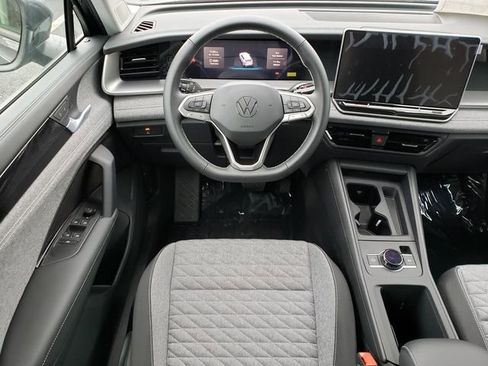 New 2026 Volkswagen Tiguan S AWD/4WD image 9