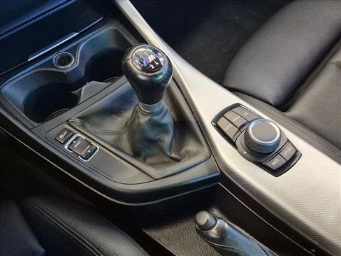 Used 2016 BMW M235i Coupe RWD image 11
