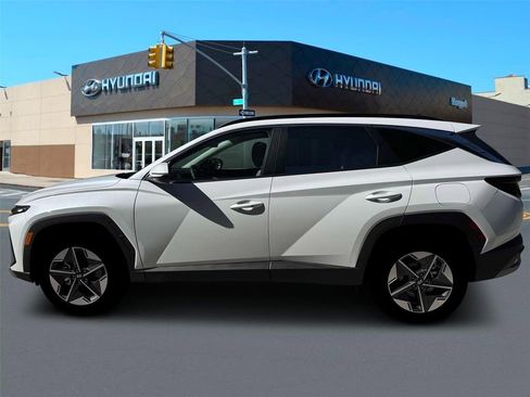 New 2026 Hyundai Tucson SEL AWD/4WD image 3