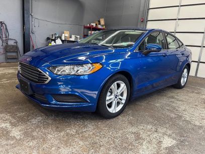 Used 2018 Ford Fusion SE w/ Fusion SE Technology Package