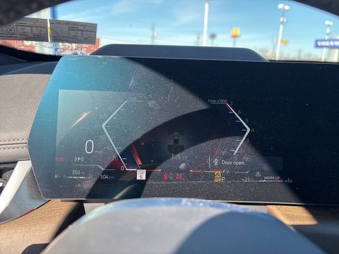 Used 2025 BMW X1 xDrive28i w/ Technology Package image 20