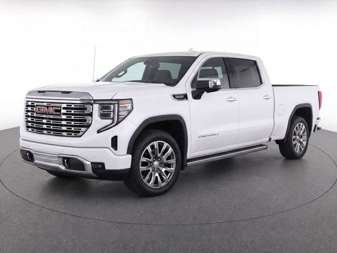 Used 2024 GMC Sierra 1500 Denali w/ Denali Reserve Package AWD/4WD image 1