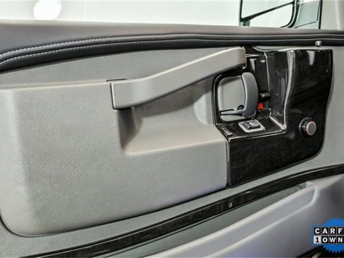 Used 2025 GMC Savana 2500 Extended w/ Driver Convenience Package image 12