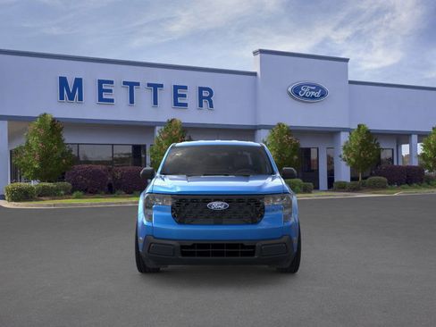 New 2025 Ford Maverick XL w/ Equipment Group 102A image 30