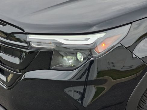Used 2025 Subaru Forester Sport AWD/4WD image 31