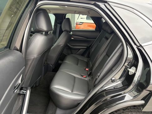 Used 2025 MAZDA CX-30 AWD 2.5 S w/ Preferred Package image 12