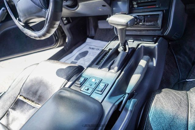 Used 1992 Pontiac Firebird Formula RWD image 35