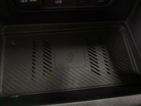 Used 2023 Kia Sportage EX image 27