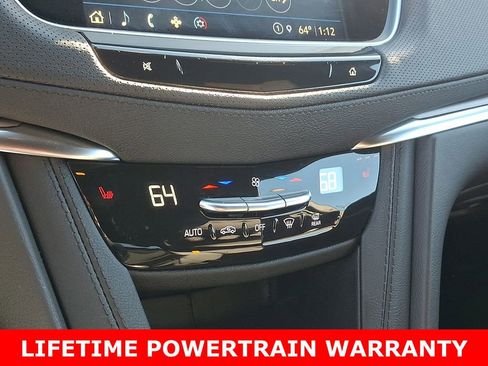 Used 2024 Cadillac XT5 Luxury image 16