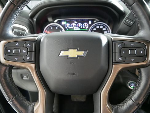 Used 2022 Chevrolet Silverado 3500 High Country w/ Z71 Off-Road Package image 25