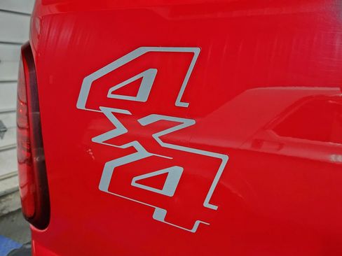 Used 2011 Ford F250 XLT w/ XLT Premium Pkg image 58