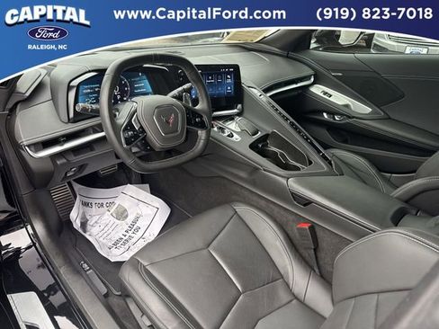 Used 2025 Chevrolet Corvette Stingray Coupe w/ 1LT image 17