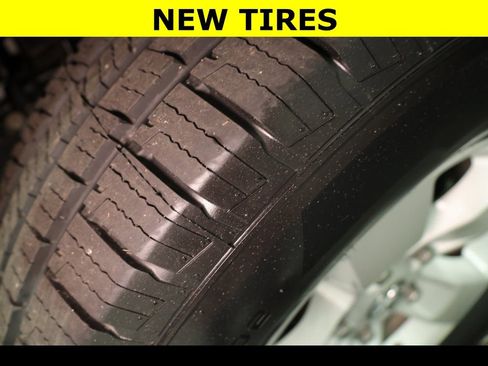 Used 2023 RAM 1500 Classic SLT w/ Trailer & Traction Group image 6