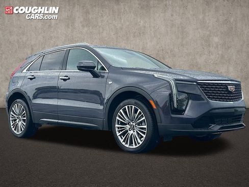 New 2025 Cadillac XT4 Premium Luxury image 1