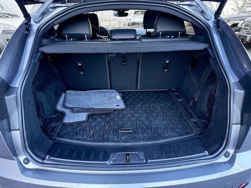 Used 2023 Jaguar E-PACE SE image 30