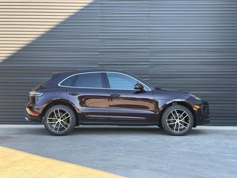Certified 2026 Porsche Macan image 8