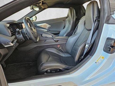 Used 2023 Chevrolet Corvette Stingray Preferred Conv w/ Z51 Performance Package RWD image 20