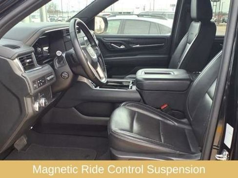 Used 2024 GMC Yukon XL Denali image 14