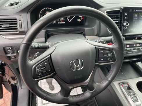 Certified 2025 Honda Ridgeline RTL image 11