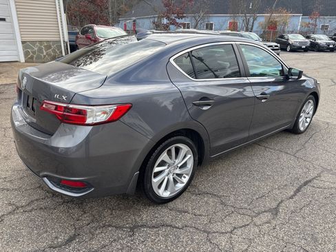Used 2018 Acura ILX image 5