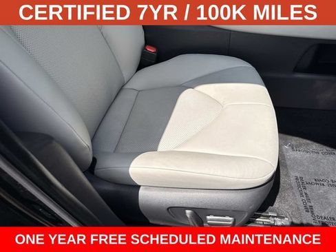 Used 2025 Toyota Grand Highlander FWD image 9