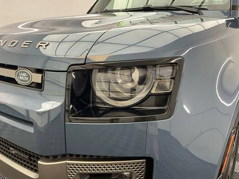 Used 2023 Land Rover Defender 110 X-Dynamic SE AWD/4WD image 27