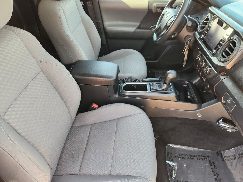 Used 2022 Toyota Tacoma SR RWD image 15
