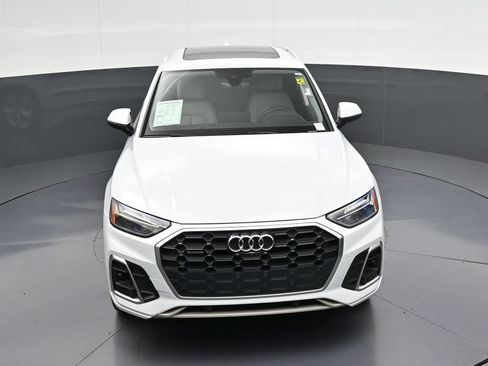 Used 2023 Audi Q5 2.0T Premium Plus AWD/4WD image 22