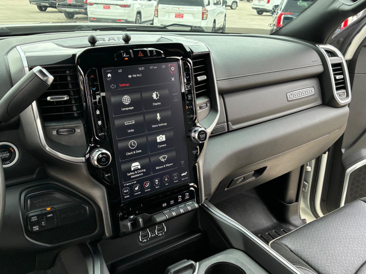 Used 2020 RAM 2500 Laramie w/ Night Edition AWD/4WD image 18