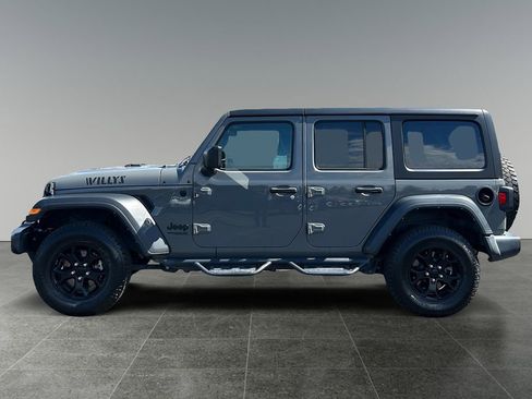 Used 2022 Jeep Wrangler Unlimited Sport AWD/4WD image 5