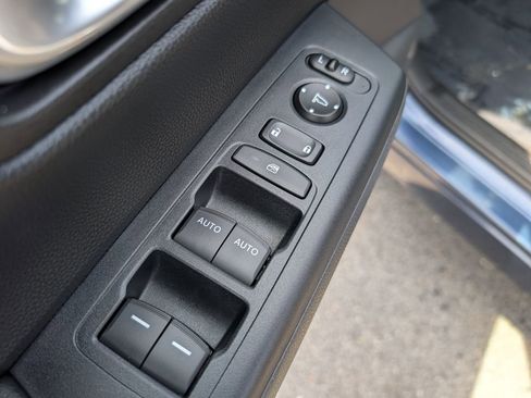 Used 2025 Honda CR-V Sport image 16